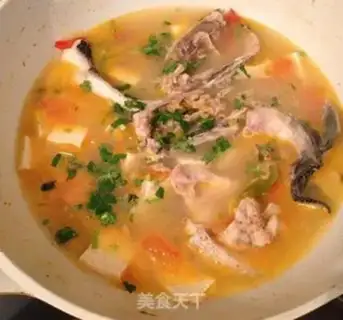 Make Tomato tofu black fish soup step 3