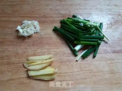Make Red burning tofu step 0