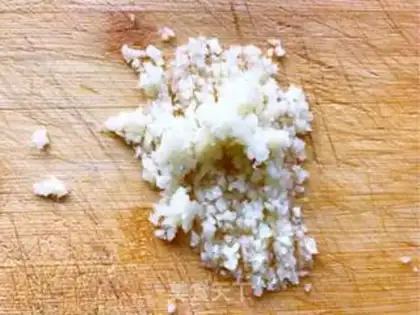 Make Garlic chops step 1