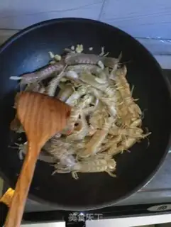 Make Garlic shrimp step 1