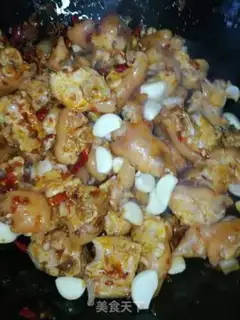 Make Hot pig hoof step 5