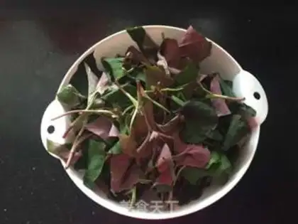 Make Frozen fish and grass step 0