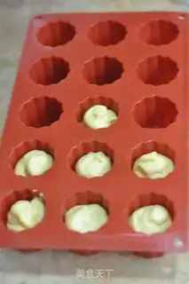 Make Lemon strawberry cake step 8