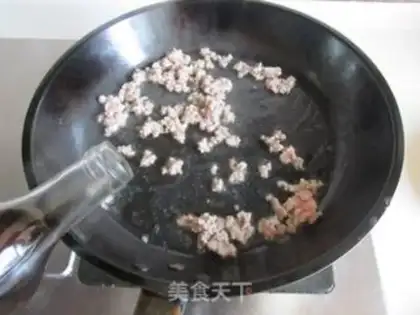 Make Porridge eggs and garlic step 2