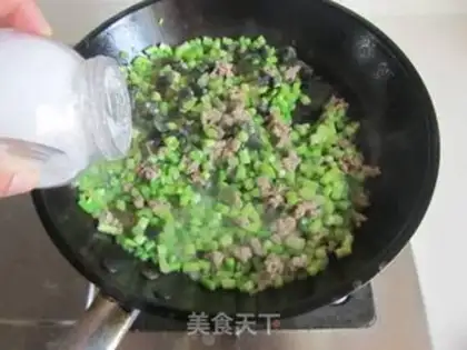 Make Porridge eggs and garlic step 5