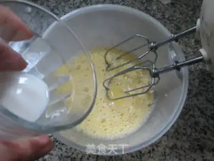 Make Coconut full of balls step 2