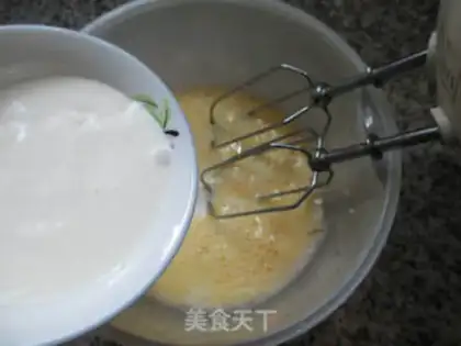 Make Coconut full of balls step 3