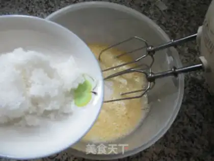 Make Coconut full of balls step 4