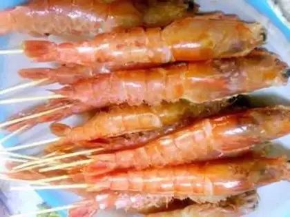 Make Garlic roasted Argentine red shrimp step 3
