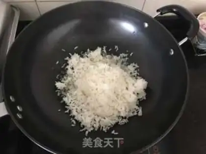 Make Fried eggs step 1