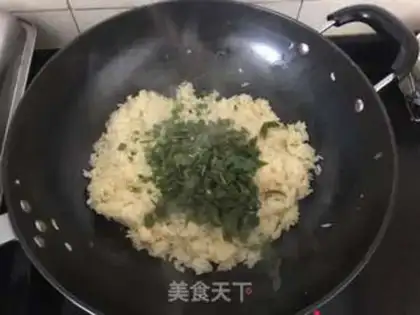 Make Fried eggs step 4