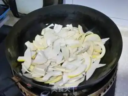 Make Peanut Springs step 3