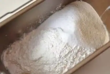 Make Bear bread step 1