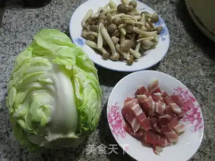 Make Chestnut crab-flavored cabbage step 0