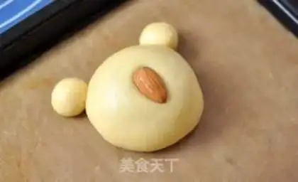 Make Bear bread step 8