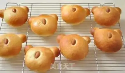 Make Bear bread step 10