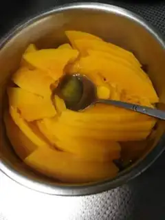 Make Pumpkin dates step 4