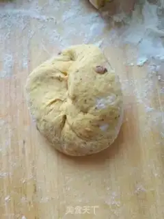 Make Pumpkin dates step 14