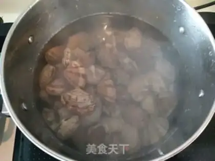 Make Spicy clams step 5