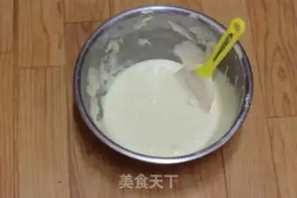 Make Almond marfin cake step 4