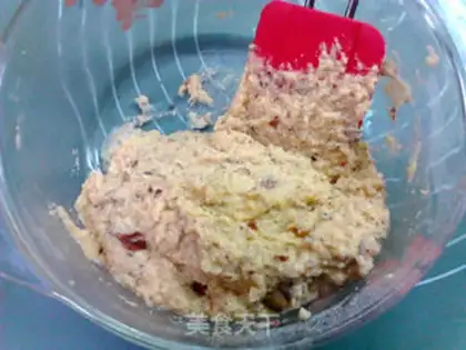 Make Pineapple pineapple rib butter cake step 9