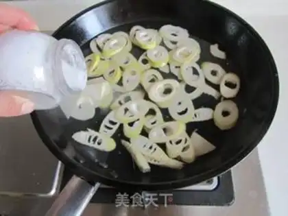 Make Fresh sips of fried meat step 1