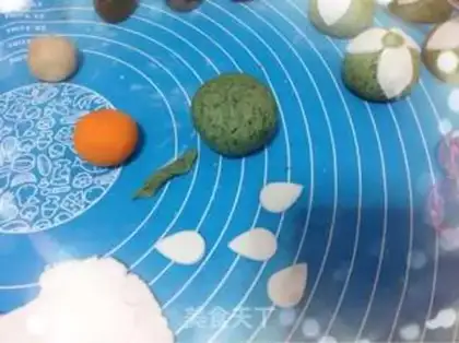 Make Lucky Flowers step 21