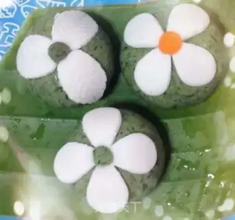 Make Lucky Flowers step 23
