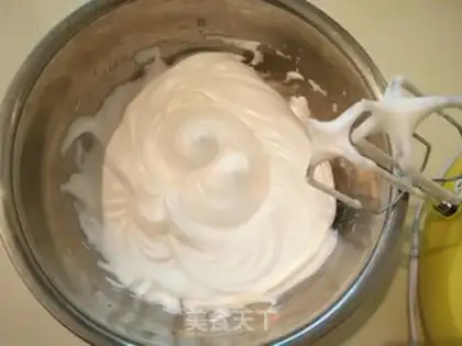 Make Strawberry Moose step 7