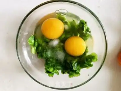 Make ♪ Omelette ♪ step 2