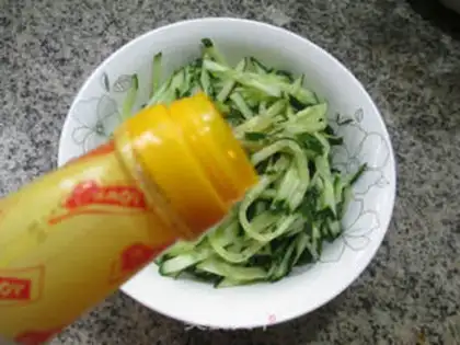 Make Golden pins and mushrooms step 7