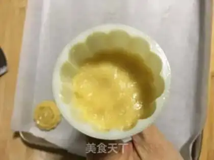 Make Coconut roses step 6