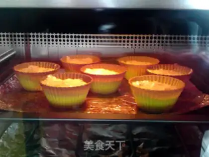 Make Sour cream pineapple rib cake step 9