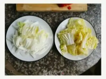 Make Spicy cabbage step 0