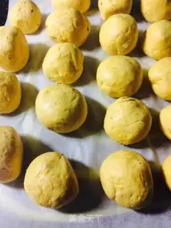 Make Pumpkin talons step 8