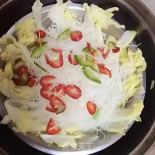 Make Garlic fan dolls step 2