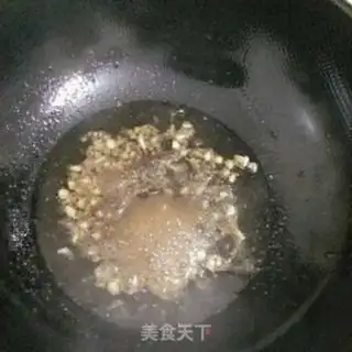 Make Garlic fan dolls step 3