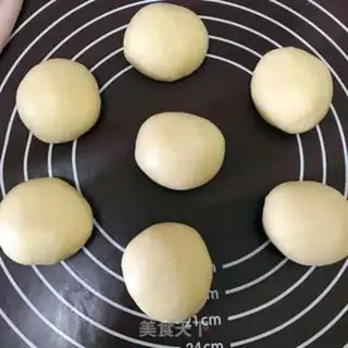 Make Cat bean bread step 7