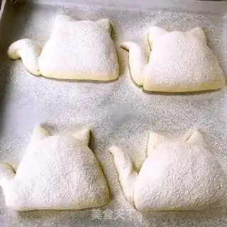 Make Cat bean bread step 14