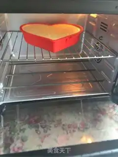 Make Eight inches of strawberry cake step 14