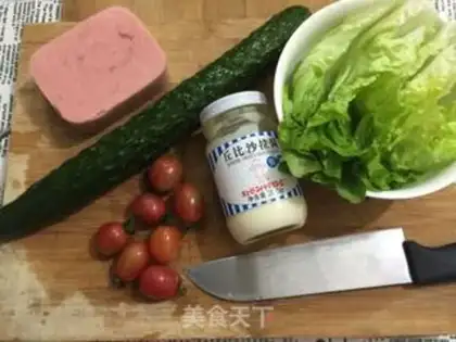 Make Quick-hand sandwich step 1