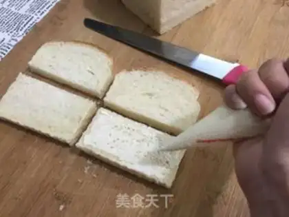 Make Quick-hand sandwich step 4