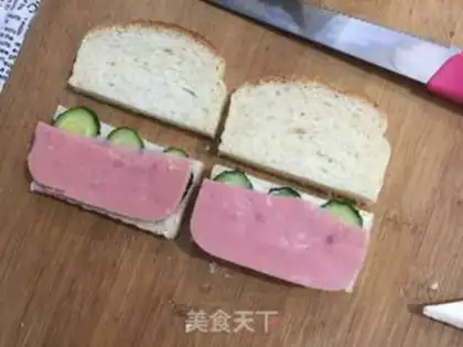 Make Quick-hand sandwich step 5