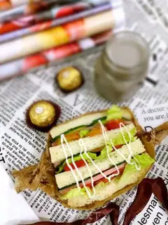 Make Quick-hand sandwich step 6