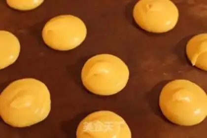 Make Strawberry-cracker step 6
