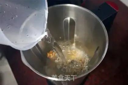 Make walnut rice soy step 2