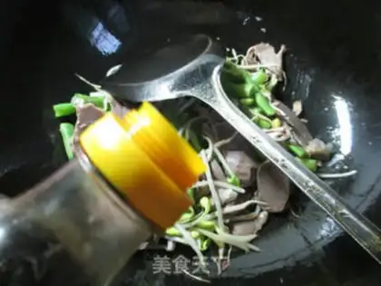 Make Soybeans sprouted beans step 4