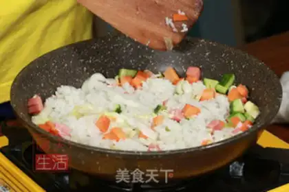 Make Egg bun step 2