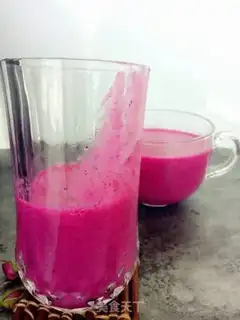Make Banana shake of the flamingo step 5