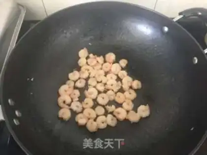 Make The best bacon shrimp pizza step 5